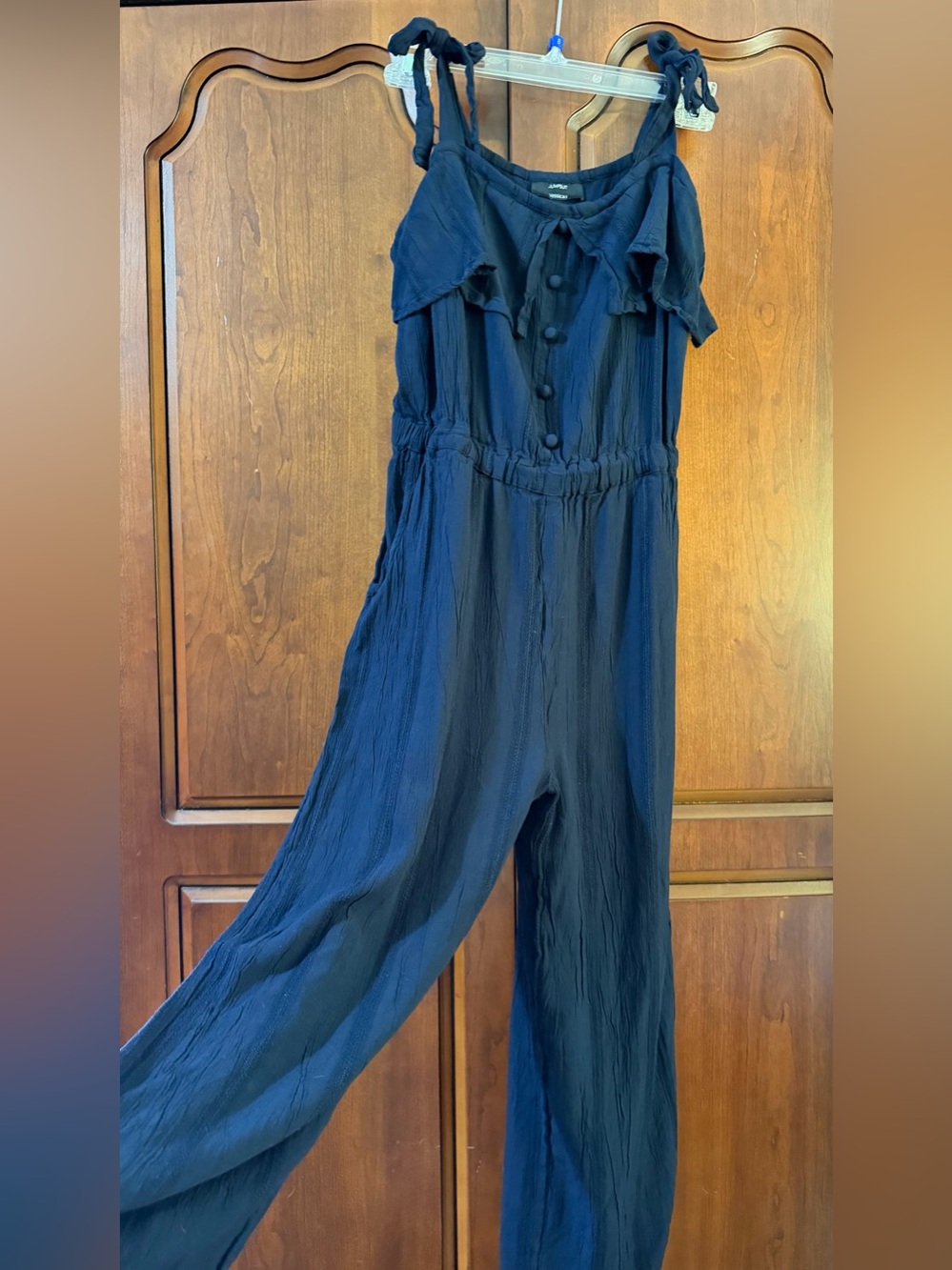Casual Wide-Leg Navy Jumpsuit with Button Front